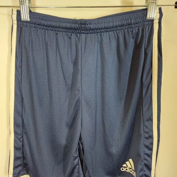 NWT ADIDAS SQUADRA 21 SHORTS in Navy Blue Size Youth Large - Picture 3 of 8